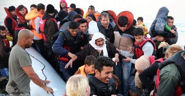 Avrupa'ya ulaşan sığınmacı sayısı 800 bin!