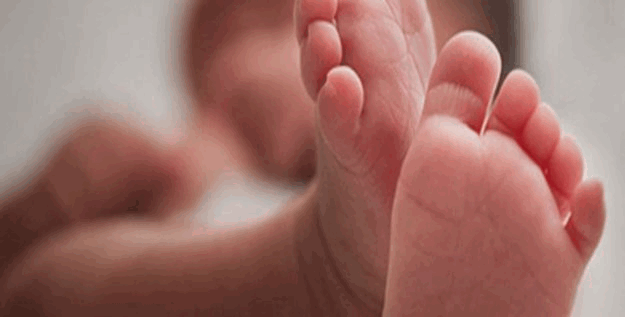 10 aylık bebek İstanbul'un göbeğinde donarak öldü