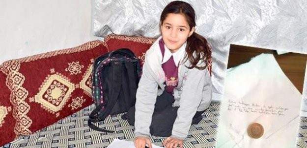 1 liralık yardımı ile Türkiye'yi ağlatan kız