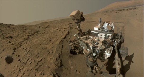 Mars'ta ilk selfie çekildi