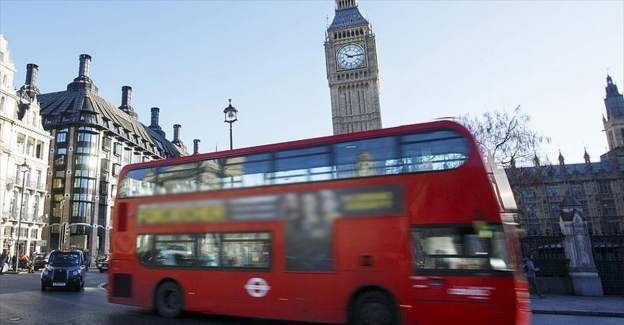 Londra otobüslerine 'Sübhanallah' ilanları geliyor!