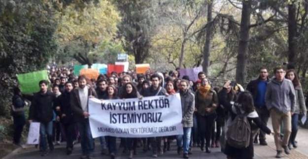 Boğaziçi Üniversitesi öğrencileri ile polis arasında arbede