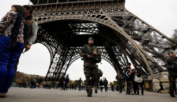Fransa'da OHAL 6'ncı kez uzatıldı