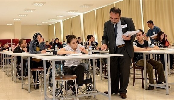 Engellilere 81 ilde sınav hizmeti! ÖSYM Başkanı Özer'den açıklama