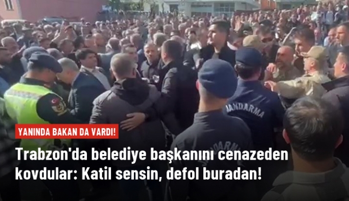Trabzon'daki kazada hayatını kaybedenlerin cenazesinde belediye başkanına tepki: Bu insanların katili sensin, defol buradan
