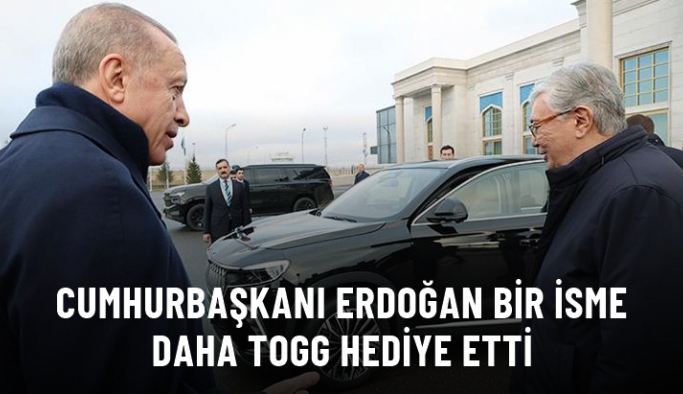 Cumhurbaşkanı Erdoğan, Kazak mevkidaşına TOGG hediye etti