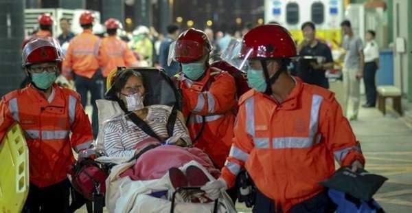 Hong Kong'da yüksek hızlı feribot kazası:120 yaralı