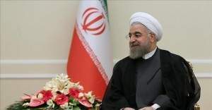 İran'dan Vatikan açılımı
