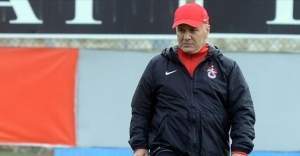 Trabzonspor'da Sadi Tekelioğlu görevi bıraktı