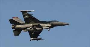 ABD'den Pakistan'a 8 adet F-16