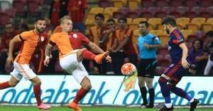 Galatasaray Mersin'de üç puan peşinde