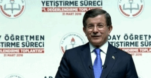 Başbakan Ahmet Davutoğlu Aday Öğretmen Yetiştirme Süreci değerlendirme toplantısında konuştu