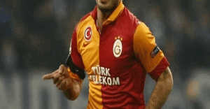 Galatasaray'da şok sakatlık ! Ayağı kırıldı
