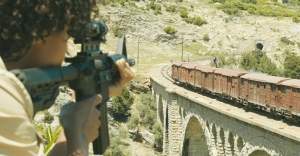 "Skyfall" filminin çekildiği Varda Köprüsüne özel posta pulu