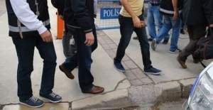 Düzce'de 9 öğretmen gözaltına alındı