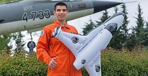 Türk öğrenci Halil Kayıkçı uzaya çıkıyor