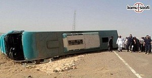 Mısır'da öğrenci otobüsü devrildi: 9 ölü, 44 yaralı