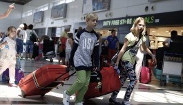 Türkiye'de Rusların vizesiz kalma süresi uzatıldı