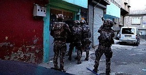 Yüzlerce polis ile Gaziantep'te operasyon