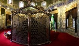 Eyüp Sultan Türbesi ramazanda 24 saat ziyarete açık