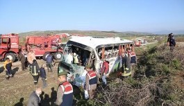 Yolcu otobüsü devrildi - 1 ölü 38 yaralı