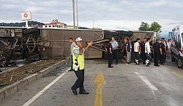 Giresun'da öğrencileri taşıyan tur otobüsü devrildi