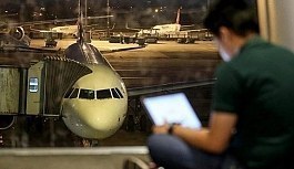 Uçaklarda elektronik cihaz yasağı kaldırıldı