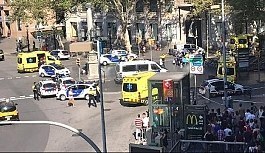 Barcelona'da patlayıcı yüklü yelek giymiş bir kişi vuruldu