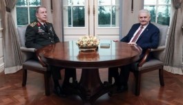 Başbakan Yıldırım, Genelkurmay Başkanı Akar ile görüştü