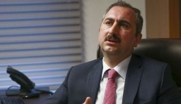 Adalet Bakanı Gül'den boşanma sonrası çocuğun teslimine ilişkin açıklama