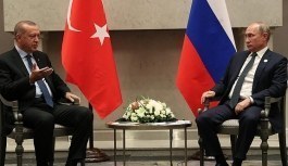 Erdoğan ile Putin 'Üçlü Zirve' öncesi baş başa görüştü