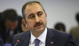 Adalet Bakanı Gül açıkladı! Hayvanlara eziyet gösterenlere hapis cezası gelecek