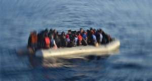 Çesme yakınlarında mülteci botu battı: 1 ölü