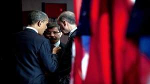 Obama Davutoğlu'nu Davet Etti